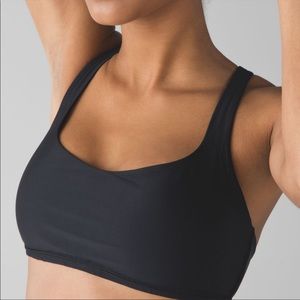 LULULEMON FREE TO BE STRAPPY SPORTS BRA